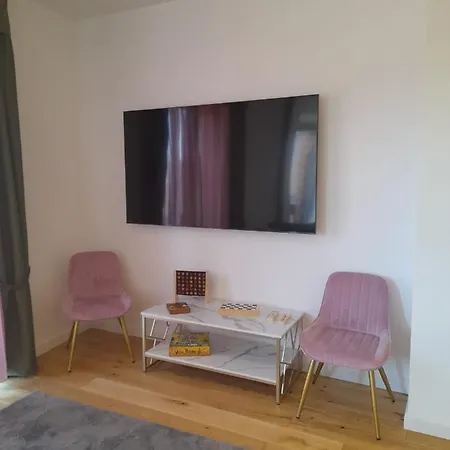 President Plaza Vip By Babylon Apartament *